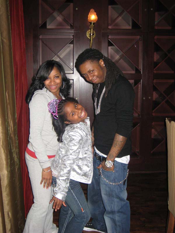 Lil Wayne had all his kids together 